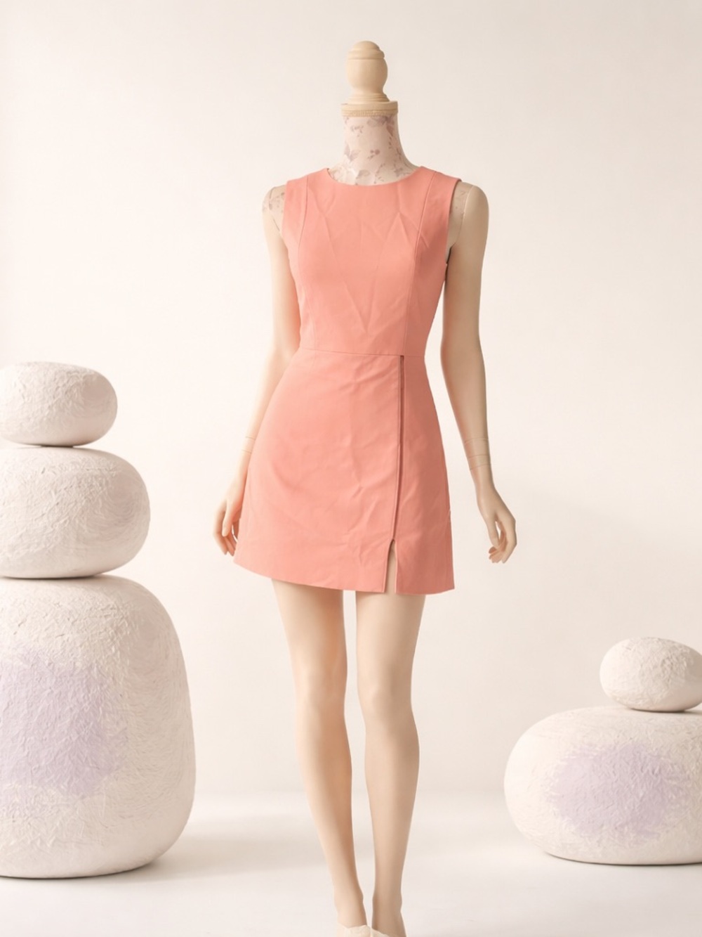 Alice + Olivia Julie Side Zip Slit A-Line Dress